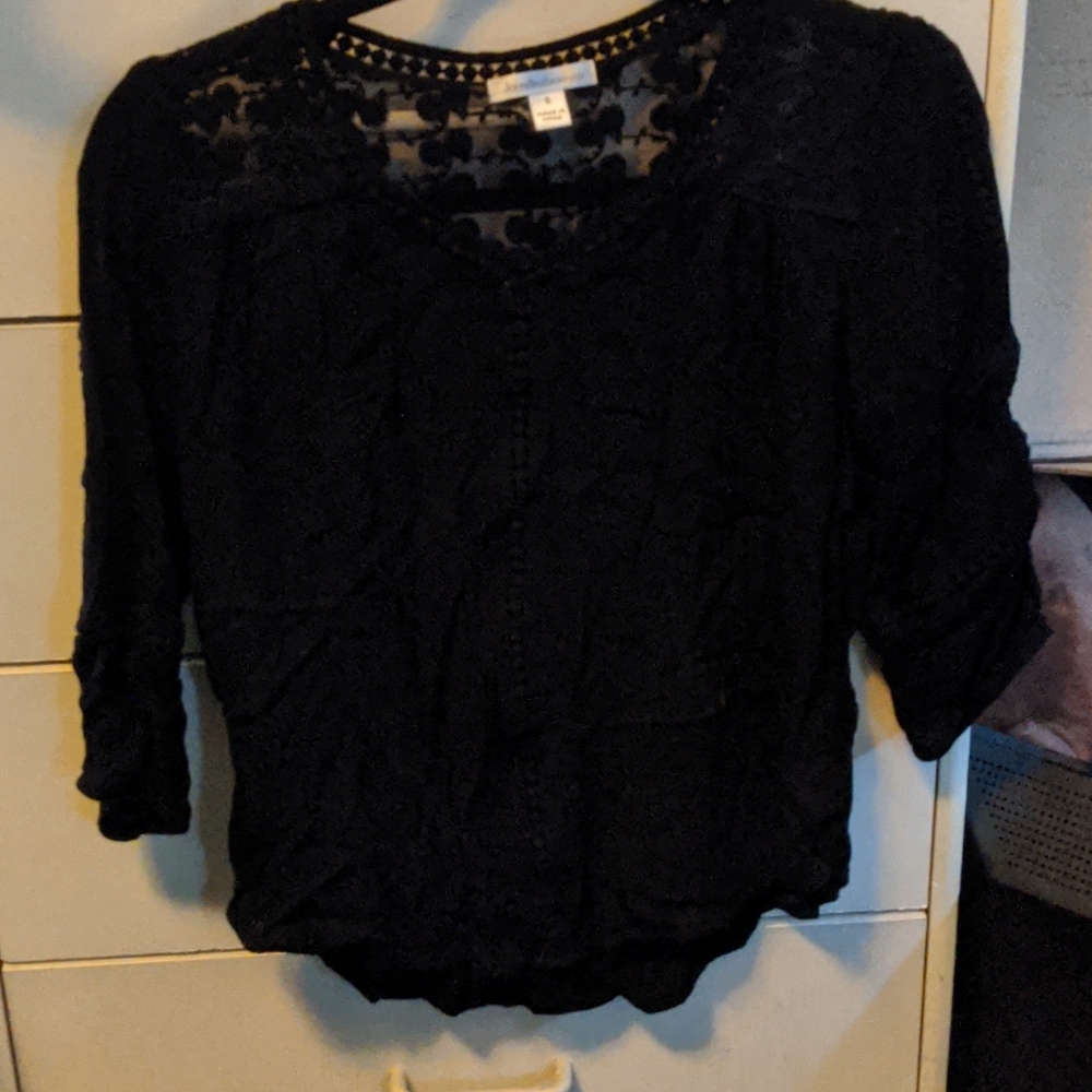 Black shirt